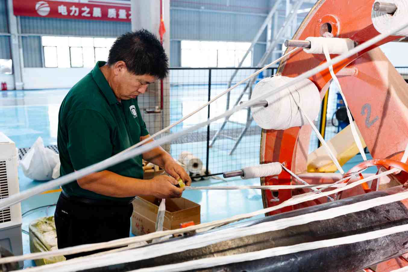 vlv 和 yjlv 分别是什么类型的电缆